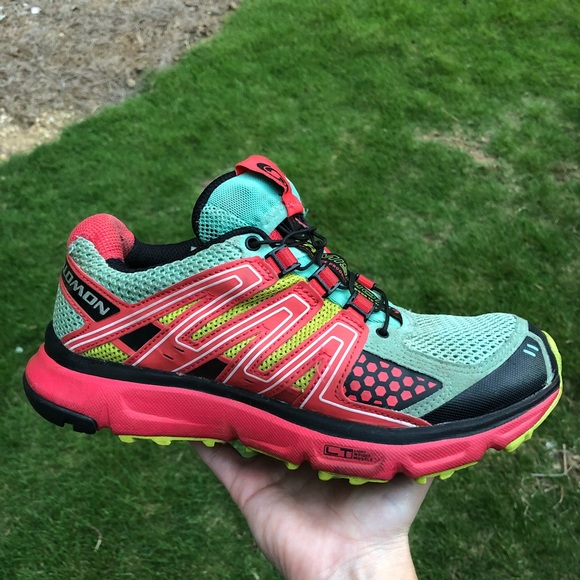 womens solomons shoes